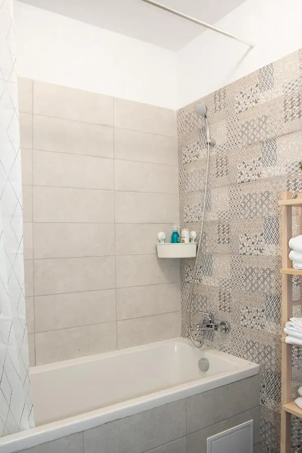 Lazo Two Room- Luxury Apartment Bucureşti România